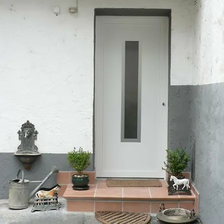Cheval Blanc Privatunterkunft Lorch am Rhein