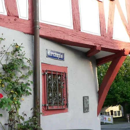 Gaestehaus Cheval Blanc Privatunterkunft *